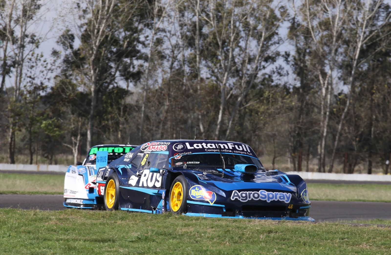 Thiago Falivene en pista